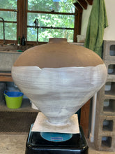 Load image into Gallery viewer, 4 DAY INTENSIVE HAND BUILDING INTERMEDIATE COURSE SEPTEMBER'26