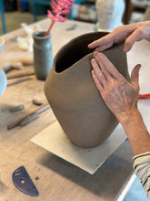 Load image into Gallery viewer, SUNDAY HAND BUILDING CLAY WORKSHOP MAY 2027