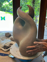 Load image into Gallery viewer, 4 DAY  INTENSIVE HAND BUILDING INTERMEDIATE COURSE SEPTEMBER'26

