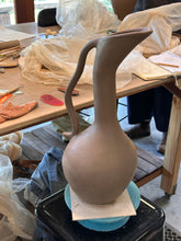 Load image into Gallery viewer, 4 DAY HAND BUILDING INTENSIVE INTERMEDIATE COURSE MARCH'27
